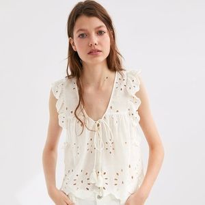 Zara summer eyelet blouse NWT ✨🤍
